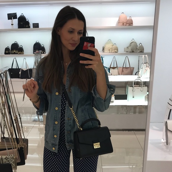 Meet your Posher, Sam - Picture 1 of 1